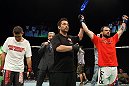 Jeff Hougland scores a unanimous decision victory over Donny Walker