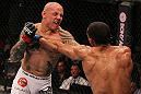 Edson Barboza vs Ross Pearson
