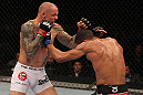 Edson Barboza vs Ross Pearson
