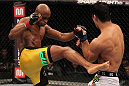 Anderson Silva vs Yushin Okami