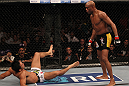Anderson Silva vs Yushin Okami