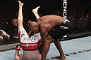 Chris Camozzi vs Francis Carmont