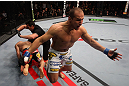 Junior dos Santos vs Cain Velasquez