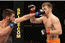 Bryan Caraway vs Dustin Neace