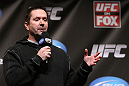 CHICAGO, IL - JANUARY 27:  UFC commentator Mike Goldberg interacts with fans during a Q&A session before the UFC on FOX official weigh in at the Chicago Theatre on January 27, 2012 in Chicago, Illinois.  (Photo by Josh Hedges/Zuffa LLC/Zuffa LLC via Getty Images) *** Local Caption *** Mike Goldberg