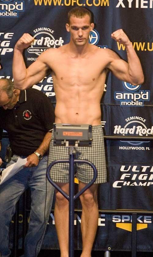 KEN SHAMROCK VS TITO ORTIZ ken shamrock vs tito ortiz: