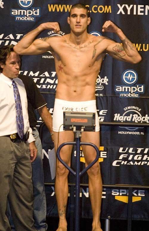 KEN SHAMROCK VS TITO ORTIZ ken shamrock vs tito ortiz: