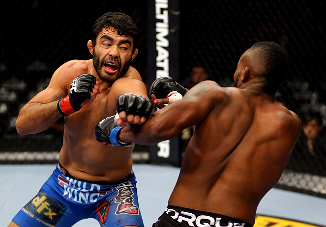 CHICAGO, IL - JANUARY 26:  Sean Spencer (R) fights Rafael Natal (L) during their Middleweight Bout part of UFC on FOX at United Center on January 26, 2013 in Chicago, Illinois.  (Photo by Al Bello/Zuffa LLC/Zuffa LLC Via Getty Images)