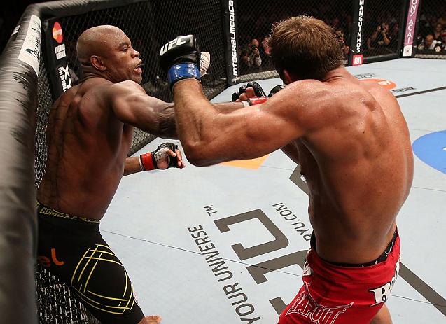 RIO DE JANEIRO, BRAZIL - OCTOBER 13:  (L-R) Anderson Silva punches Stephan Bonnar during their light heavyweight fight at UFC 153 inside HSBC Arena on October 13, 2012 in Rio de Janeiro, Brazil.  (Photo by Josh Hedges/Zuffa LLC/Zuffa LLC via Getty Images)