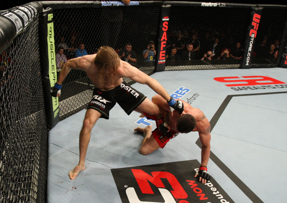 SYDNEY, AUSTRALIA - MARCH 03: (L-R) Andrew Craig punches Kyle Noke during a middleweight bout during the UFC on FX event at Allphones Arena on March 3, 2012 in Sydney, Australia. (Photo by Josh Hedges/Zuffa LLC/Zuffa LLC via Getty Images) *** Local Caption *** Kyle Noke; Andrew Craig
