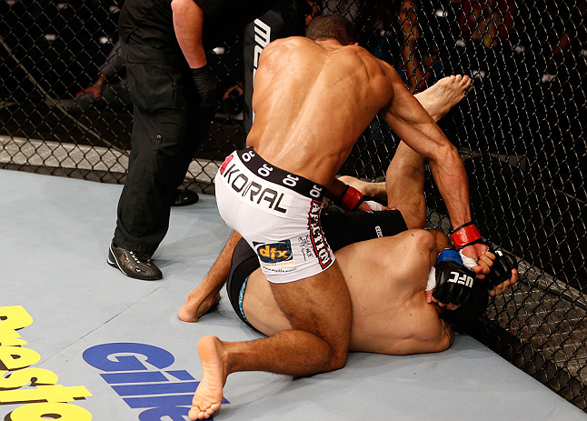 SAO PAULO, BRAZIL - JANUARY 19: (L-R) Edson Barboza punches Lucas Martins in their lightweight fight at the UFC on FX event on January 19, 2013 at Ibirapuera Gymnasium in Sao Paulo, Brazil. (Photo by Josh Hedges/Zuffa LLC/Zuffa LLC via Getty Images)
