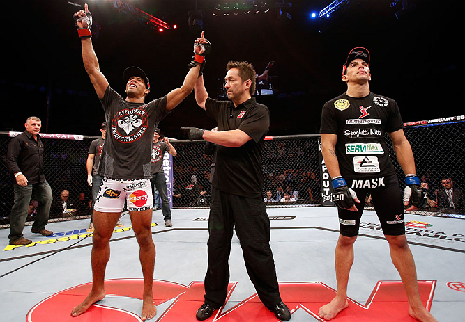 SAO PAULO, BRAZIL - JANUARY 19: Edson Barboza (L) reacts after knocking out Lucas Martins in their lightweight fight at the UFC on FX event on January 19, 2013 at Ibirapuera Gymnasium in Sao Paulo, Brazil. (Photo by Josh Hedges/Zuffa LLC/Zuffa LLC via Getty Images)