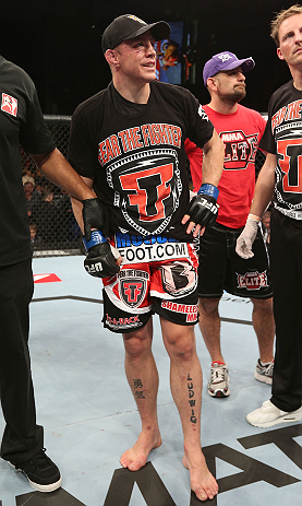 NOTTINGHAM, ENGLAND - SEPTEMBER 29: Duane Ludwig watches a replay after suffering a knee injury during his welterweight fight against Che Mills at the UFC on Fuel TV event at Capital FM Arena on September 29, 2012 in Nottingham, England. (Photo by Josh Hedges/Zuffa LLC/Zuffa LLC via Getty Images)