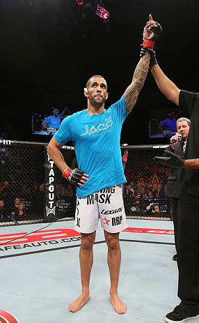 NOTTINGHAM, ENGLAND - SEPTEMBER 29: Che Mills reacts after defeating Duane Ludwig during their welterweight fight at the UFC on Fuel TV event at Capital FM Arena on September 29, 2012 in Nottingham, England. (Photo by Josh Hedges/Zuffa LLC/Zuffa LLC via Getty Images)
