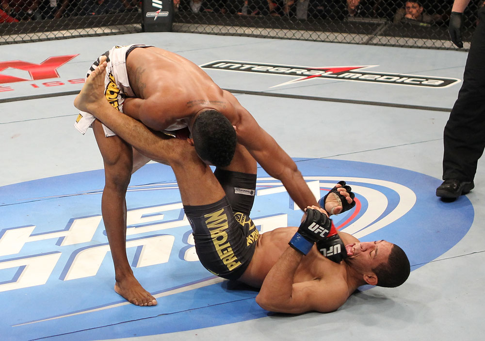 BELO HORIZONTE, BRAZIL - JUNE 23: (L-R) Yuri Alcantara punches Hacran Dias during their UFC 147 featherweight bout at Estadio Jornalista Felipe Drummond on June 23, 2012 in Belo Horizonte, Brazil. (Photo by Josh Hedges/Zuffa LLC/Zuffa LLC via Getty Images)