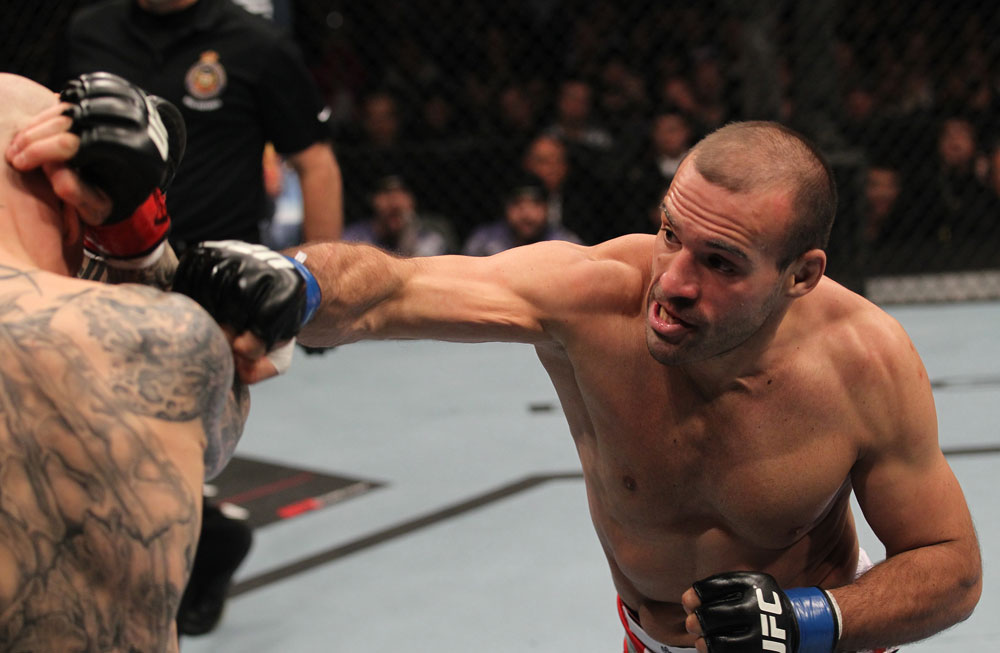 Pokrajac dominating Krzysztof Soszynski in the Octagon