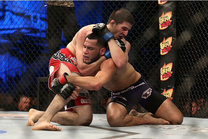 Khabilov attempts to submit Jorge Masvidal