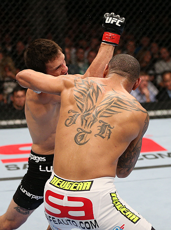 MINNEAPOLIS, MN - OCTOBER 05: (L-R) Jake Ellenberger punches Jay Hieron during their welterweight fight at the UFC on FX event at Target Center on October 5, 2012 in Minneapolis, Minnesota. (Photo by Josh Hedges/Zuffa LLC/Zuffa LLC via Getty Images)