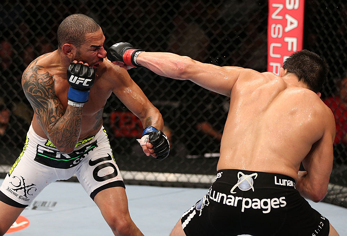 MINNEAPOLIS, MN - OCTOBER 05: (R-L) Jake Ellenberger punches Jay Hieron during their welterweight fight at the UFC on FX event at Target Center on October 5, 2012 in Minneapolis, Minnesota. (Photo by Josh Hedges/Zuffa LLC/Zuffa LLC via Getty Images)