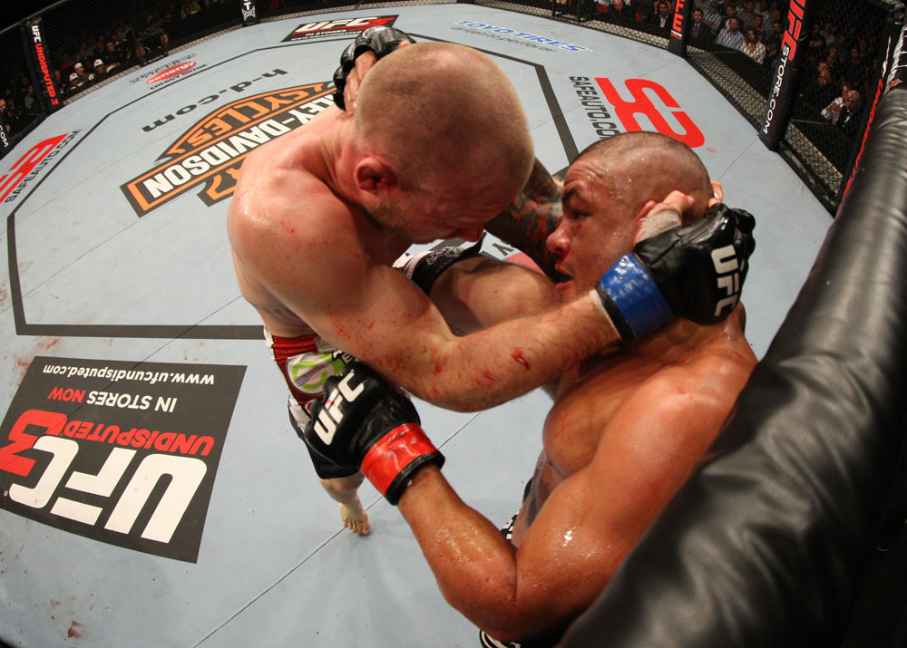 SYDNEY, AUSTRALIA - MARCH 03: (L-R) Martin Kampmann delivers a knee strike against Thiago Alves in a welterweight bout during the UFC on FX event at Allphones Arena on March 3, 2012 in Sydney, Australia. (Photo by Josh Hedges/Zuffa LLC/Zuffa LLC via Getty Images) *** Local Caption *** Thiago Alves; Martin Kampmann