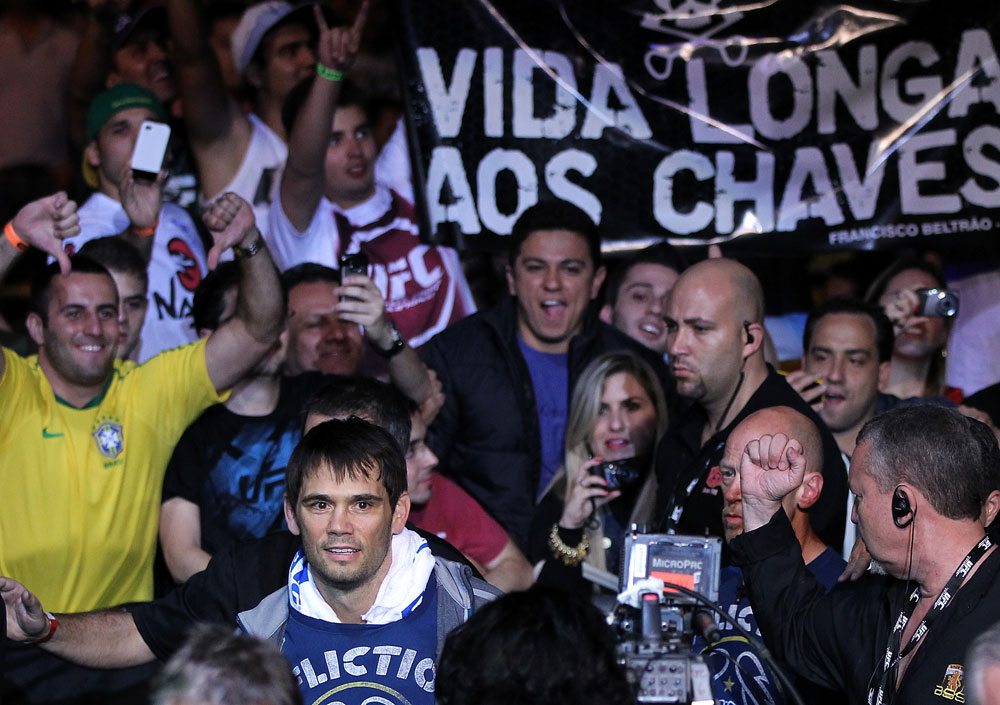 BELO HORIZONTE, BRAZIL - JUNE 23: Rich Franklin enters the arena before his UFC 147 catchweight bout against Wanderlei Silva at Estadio Jornalista Felipe Drummond on June 23, 2012 in Belo Horizonte, Brazil. (Photo by Josh Hedges/Zuffa LLC/Zuffa LLC via Getty Images)