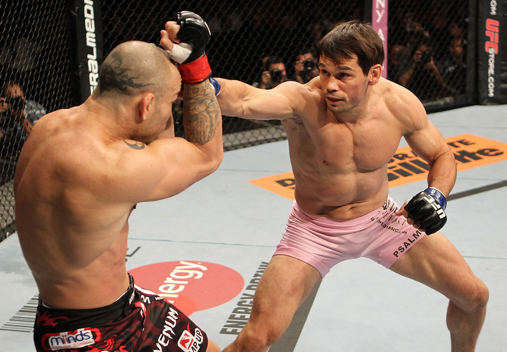 BELO HORIZONTE, BRAZIL - JUNE 23: (R-L) Rich Franklin punches Wanderlei Silva during their UFC 147 catchweight bout at Estadio Jornalista Felipe Drummond on June 23, 2012 in Belo Horizonte, Brazil. (Photo by Josh Hedges/Zuffa LLC/Zuffa LLC via Getty Images)