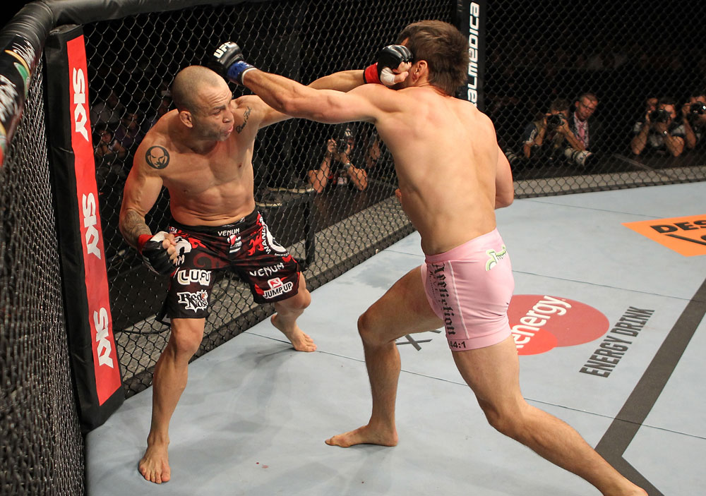 BELO HORIZONTE, BRAZIL - JUNE 23: (L-R) Wanderlei Silva and Rich Franklin exchange punches during their UFC 147 catchweight bout at Estadio Jornalista Felipe Drummond on June 23, 2012 in Belo Horizonte, Brazil. (Photo by Josh Hedges/Zuffa LLC/Zuffa LLC via Getty Images)