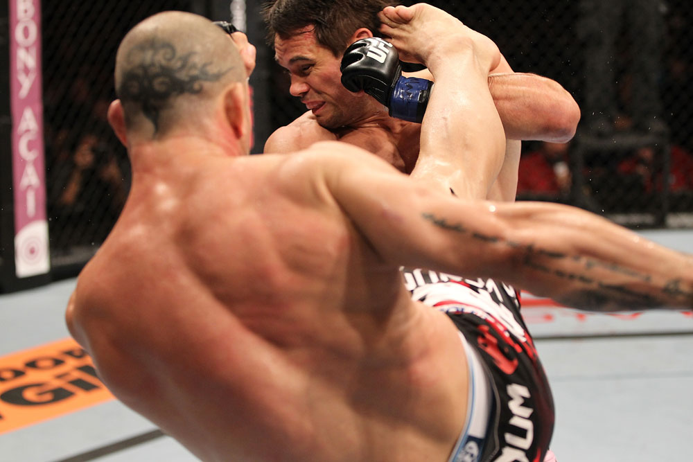 BELO HORIZONTE, BRAZIL - JUNE 23: (L-R) Wanderlei Silva kicks Rich Franklin during their UFC 147 catchweight bout at Estadio Jornalista Felipe Drummond on June 23, 2012 in Belo Horizonte, Brazil. (Photo by Josh Hedges/Zuffa LLC/Zuffa LLC via Getty Images)