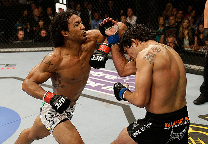 Benson Henderson (left)