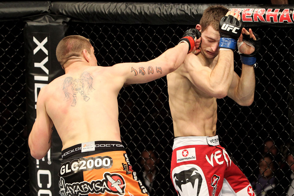 Duane Ludwig (L) of the USA fights Nick Osipczak of the United Kingdom during their UFC Welterweight bout at the Konig Pilsner Arena on November 13, 2010 in Oberhausen, Germany. (Photo by Josh Hedges/Zuffa LLC/Zuffa LLC)