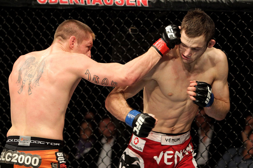 Duane Ludwig (L) of the USA fights Nick Osipczak of the United Kingdom during their UFC Welterweight bout at the Konig Pilsner Arena on November 13, 2010 in Oberhausen, Germany. (Photo by Josh Hedges/Zuffa LLC/Zuffa LLC)