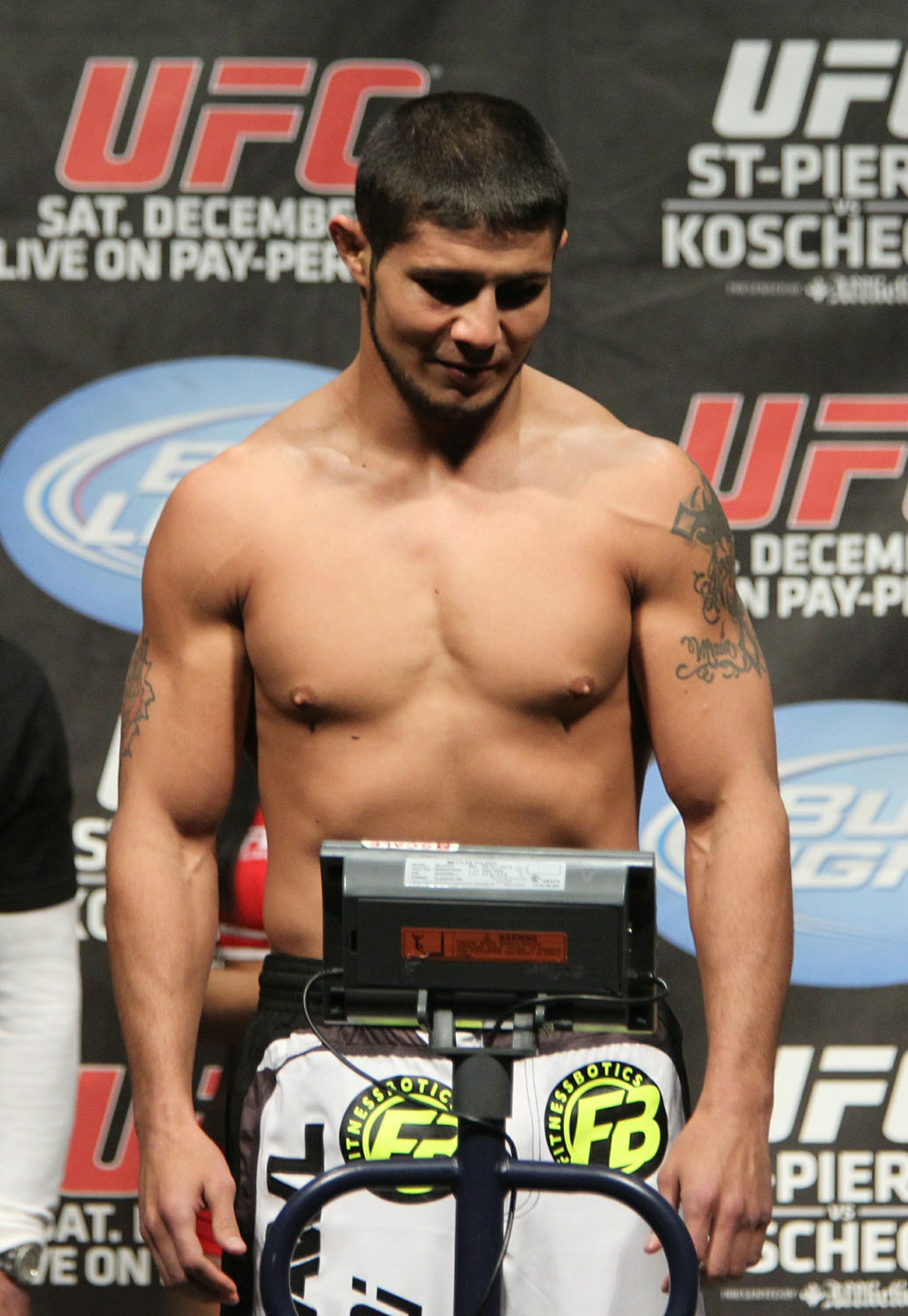 UFC 124 Weigh-in: Joe Stevenson weighs in at 155.5lbs.
