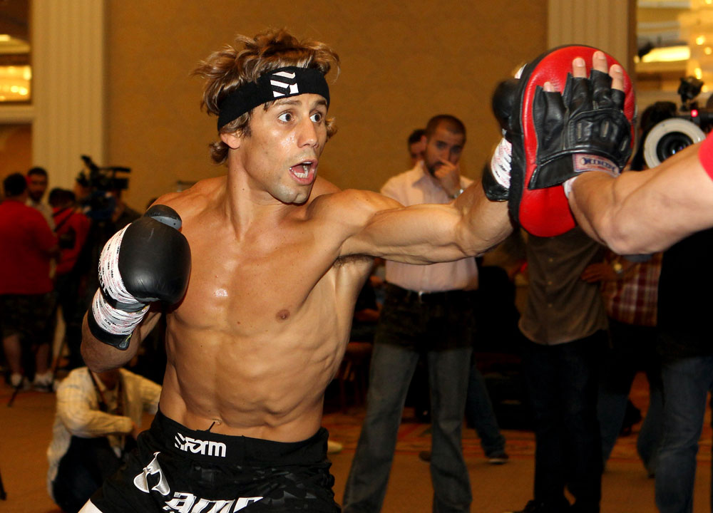 UFC 132 Open Workouts: Urijah Faber