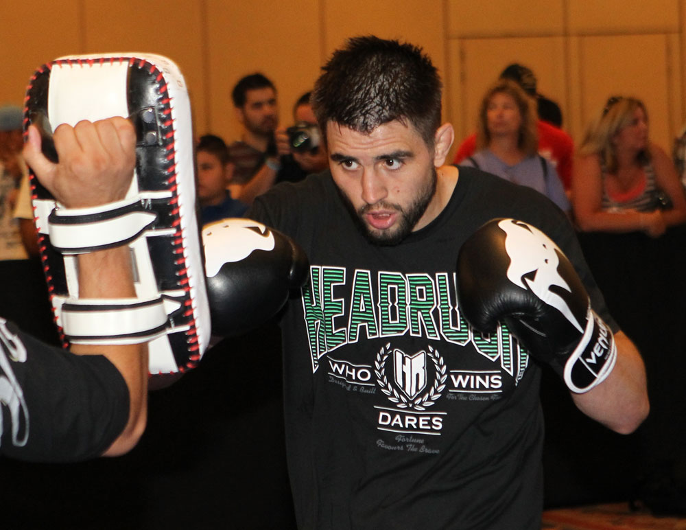 UFC 132 Open Workouts: Carlos Condit