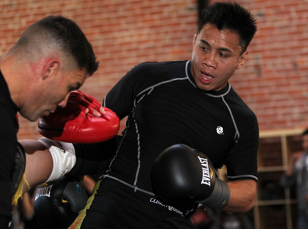 SAN JOSE, CA - NOVEMBER 16:  Cung Le works out for the fans and media during the UFC 139 open workouts at the Heroes Martial Arts Gym on November 16, 2011 in San Jose, California.  (Photo by Josh Hedges/Zuffa LLC/Zuffa LLC via Getty Images)