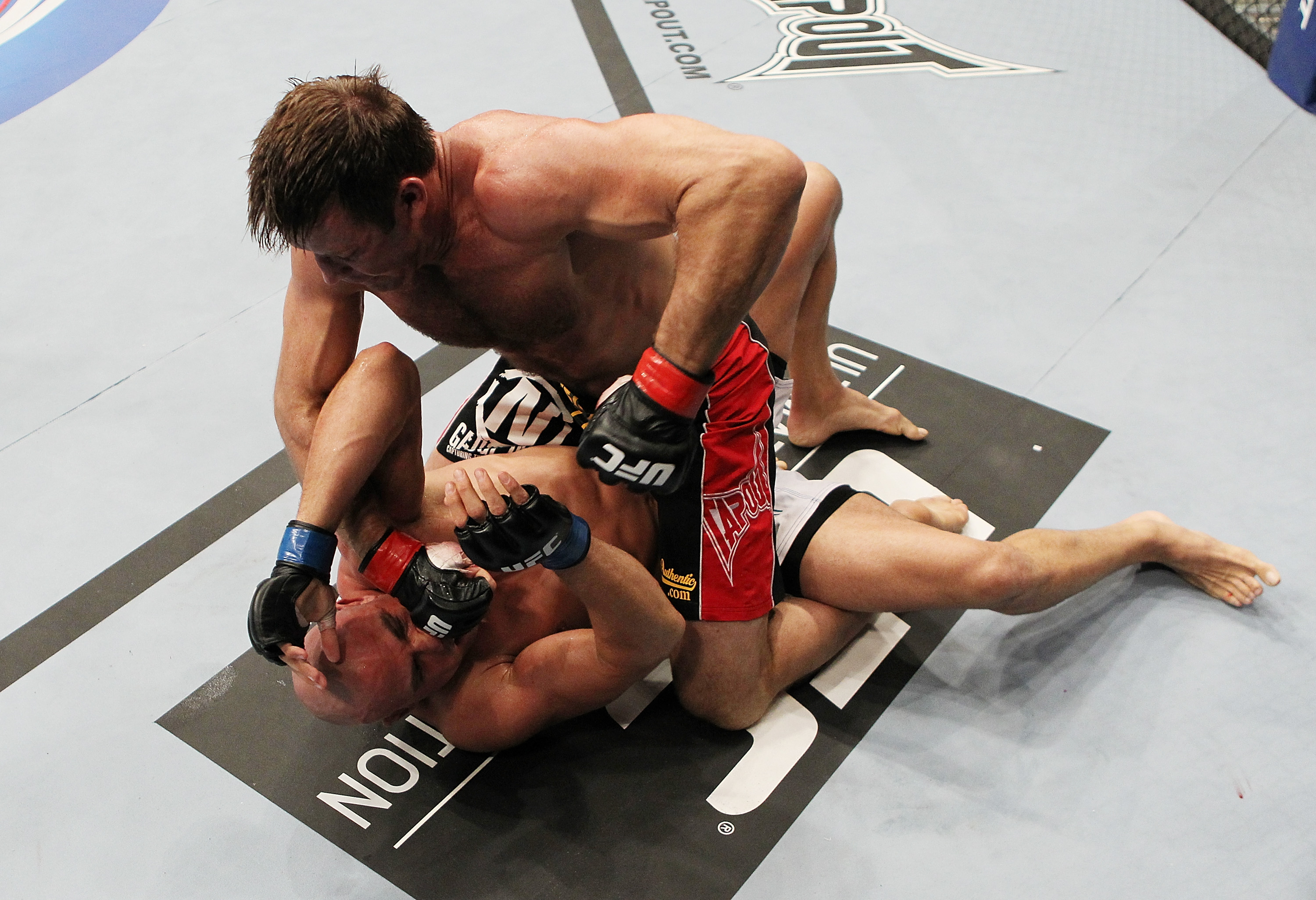 SAN JOSE, CA - NOVEMBER 19 Stephan Bonnar punches Kyle Kingsbury during an UFC Light Heavywieght bout at the HP Pavilion on November 19, 2011 in San Jose, California. (Photo by Josh Hedges/Zuffa LLC/Zuffa LLC via Getty Images)