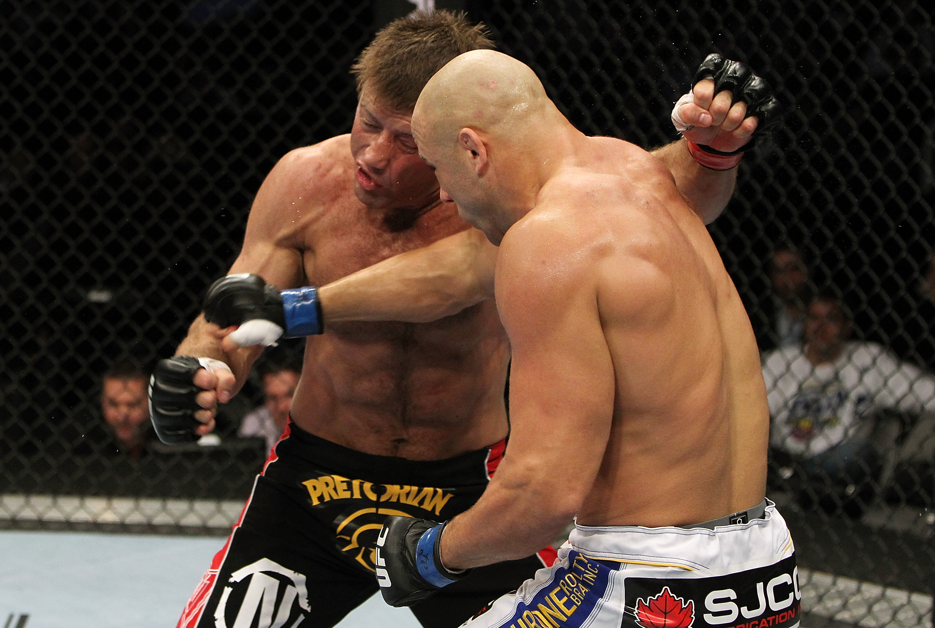 SAN JOSE, CA - NOVEMBER 19: (R-L) Kyle Kingsbury punches Stephan Bonnar during an UFC Light Heavywieght bout at the HP Pavilion on November 19, 2011 in San Jose, California. (Photo by Josh Hedges/Zuffa LLC/Zuffa LLC via Getty Images)