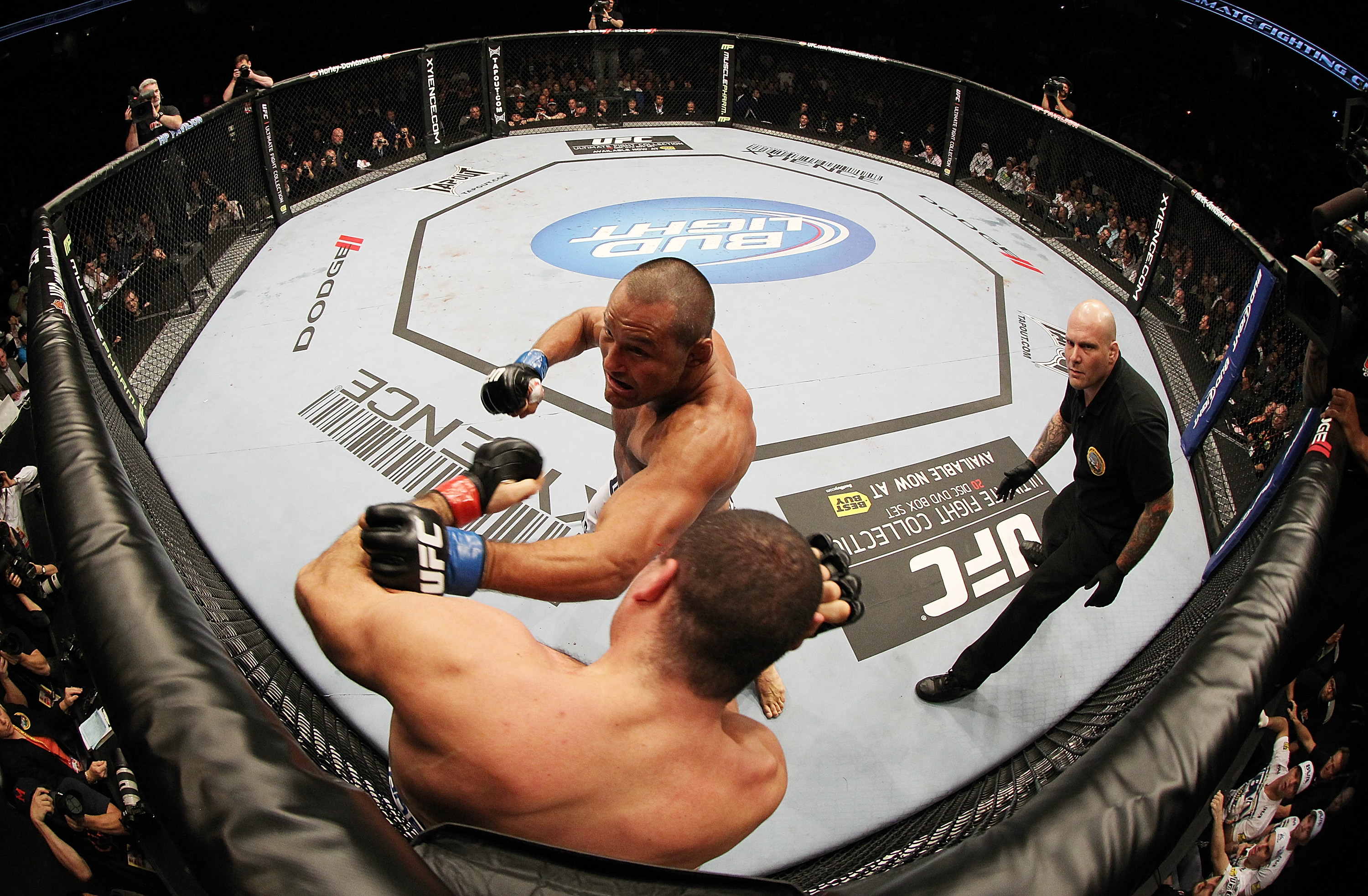 SAN JOSE, CA - NOVEMBER 19: Dan Henderson punches Shogun Rua during an UFC Light Heavyweight bout at the HP Pavilion on November 19, 2011 in San Jose, California. (Photo by Josh Hedges/Zuffa LLC/Zuffa LLC via Getty Images