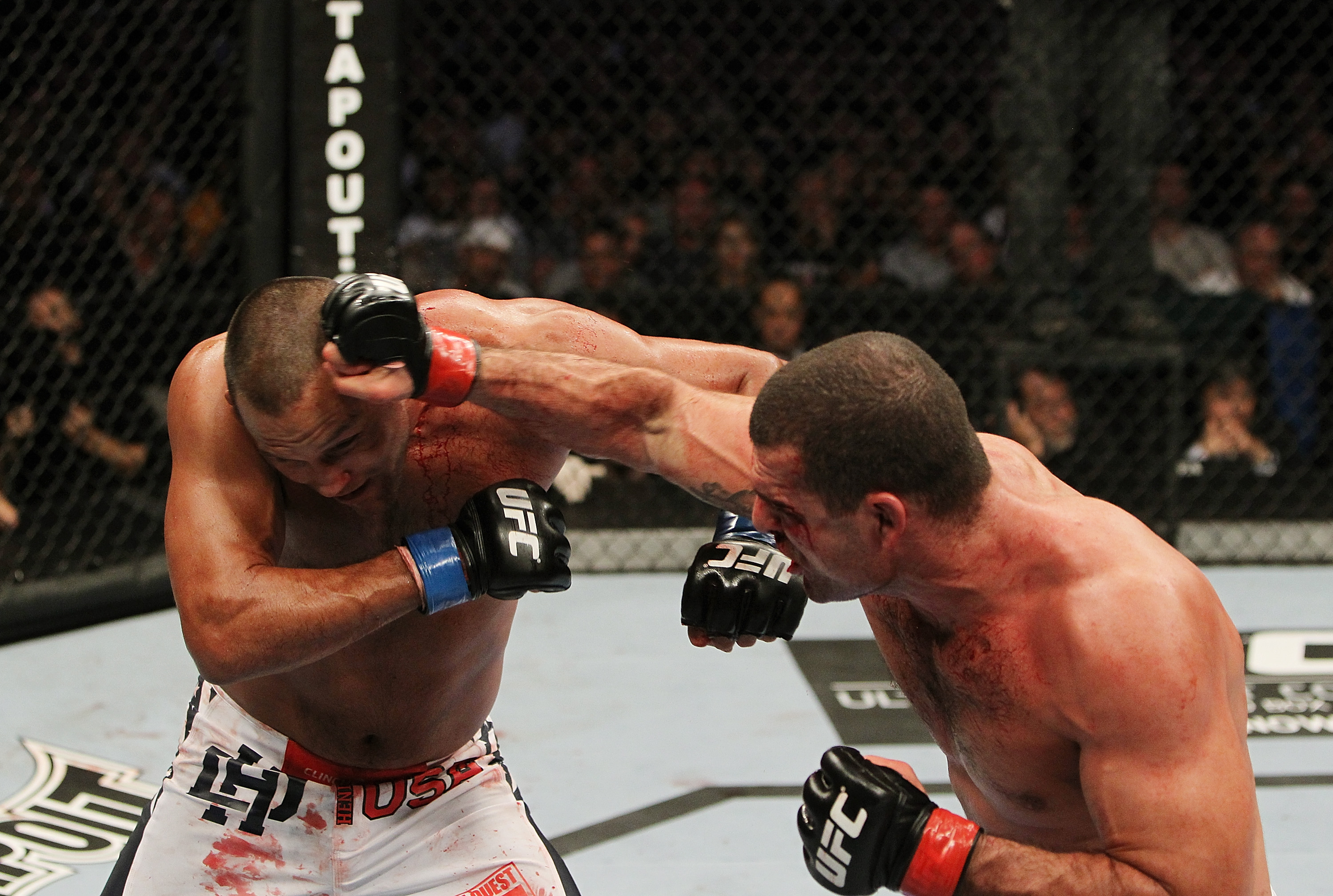 SAN JOSE, CA - NOVEMBER 19: (R-L)Mauricio Rua punches Dan Henderson during an UFC Light Heavyweight bout at the HP Pavillion on November 19, 2011 in San Jose, California. (Photo by Josh Hedges/Zuffa LLC/Zuffa LLC via Getty Images)