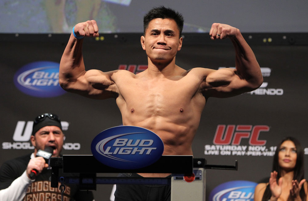 SAN JOSE, CA - NOVEMBER 18: Cung Le weighs in during the UFC 139 Weigh In at the HP Pavilion on November 18, 2011 in San Jose, California. (Photo by Josh Hedges/Zuffa LLC/Zuffa LLC via Getty Images)