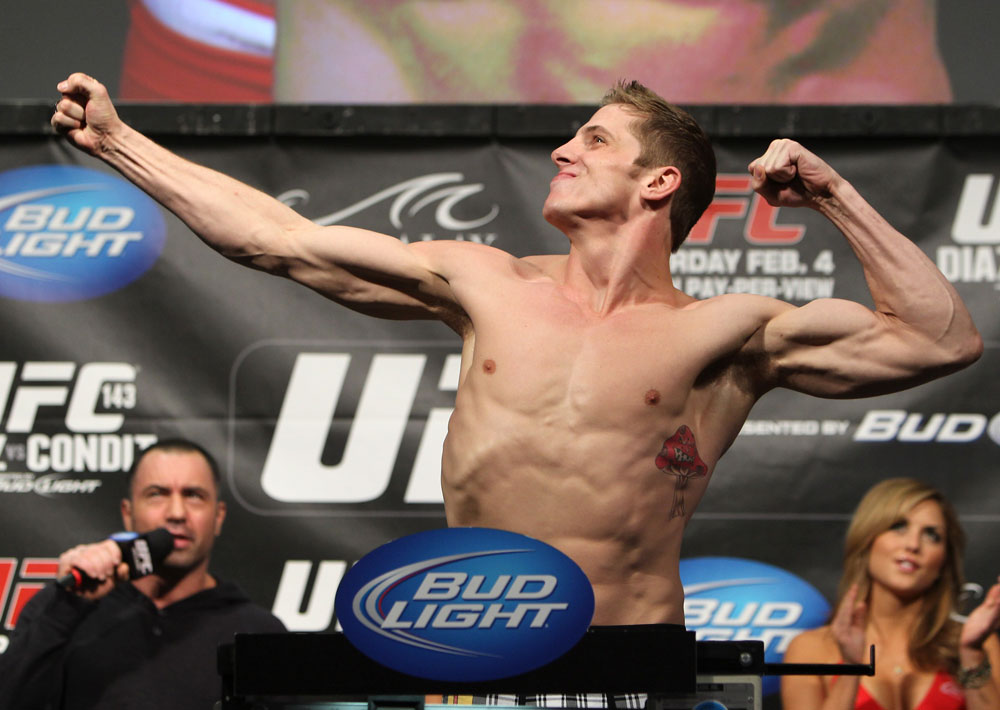 LAS VEGAS, NV - FEBRUARY 03: Matthew Riddle weighs in during the UFC 143 official weigh in at Mandalay Bay Events Center on February 3, 2012 in Las Vegas, Nevada.|2:55:8 (Photo by Josh Hedges/Zuffa LLC/Zuffa LLC via Getty Images) *** Local Caption *** Matthrew Riddle
