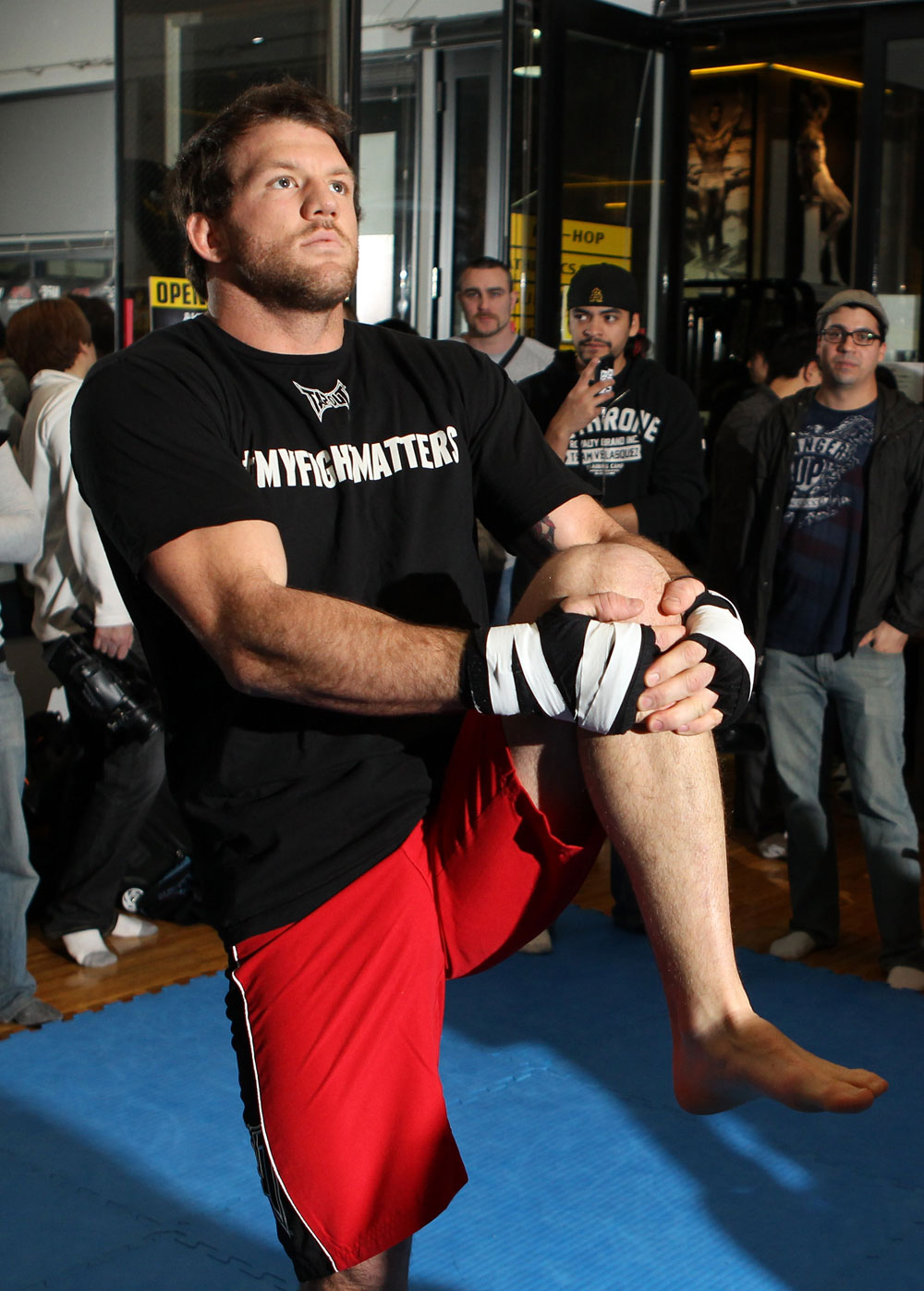 TOKYO, JAPAN - FEBRUARY 22: Ryan Bader works out for the media during the UFC 144 open workouts at Gold's Gym on February 22, 2012 in Tokyo, Japan. (Photo by Josh Hedges/Zuffa LLC/Zuffa LLC via Getty Images) *** Local Caption *** Ryan Bader