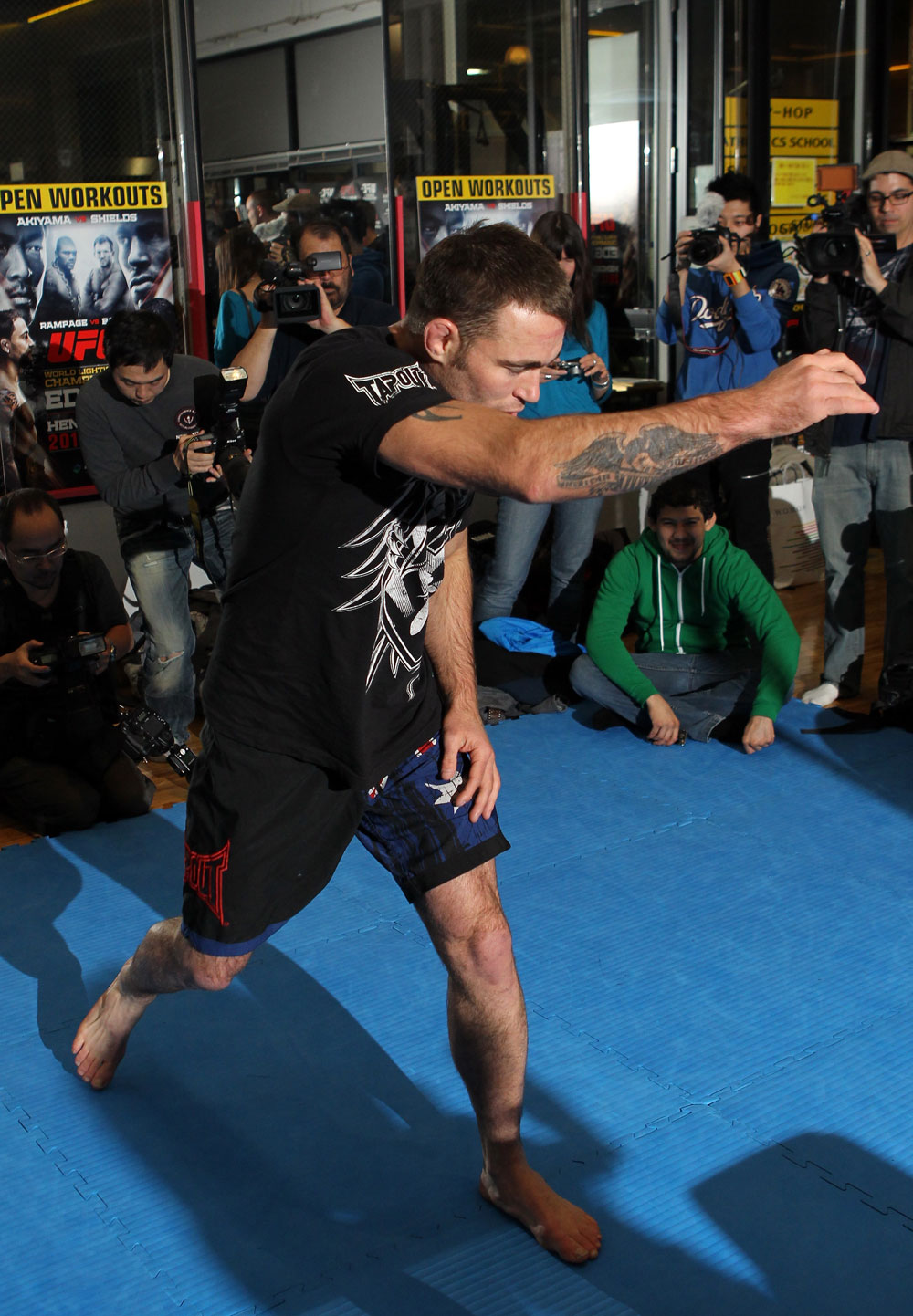TOKYO, JAPAN - FEBRUARY 22: Jake Shields works out for the media during the UFC 144 open workouts at Gold's Gym on February 22, 2012 in Tokyo, Japan. (Photo by Josh Hedges/Zuffa LLC/Zuffa LLC via Getty Images) *** Local Caption *** Jake Shields