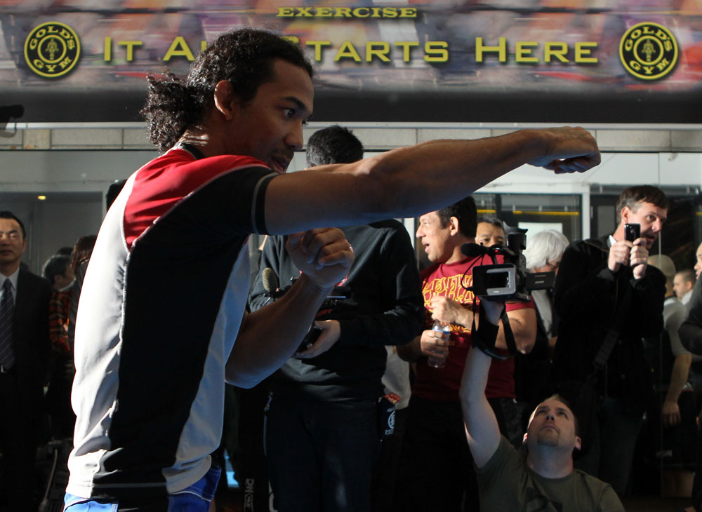 TOKYO, JAPAN - FEBRUARY 22: Benson Henderson works out for the media during the UFC 144 open workouts at Gold's Gym on February 22, 2012 in Tokyo, Japan. (Photo by Josh Hedges/Zuffa LLC/Zuffa LLC via Getty Images) *** Local Caption *** Benson Henderson
