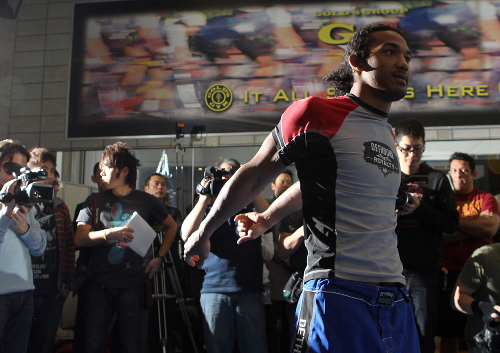 TOKYO, JAPAN - FEBRUARY 22: Benson Henderson works out for the media during the UFC 144 open workouts at Gold's Gym on February 22, 2012 in Tokyo, Japan. (Photo by Josh Hedges/Zuffa LLC/Zuffa LLC via Getty Images) *** Local Caption *** Benson Henderson