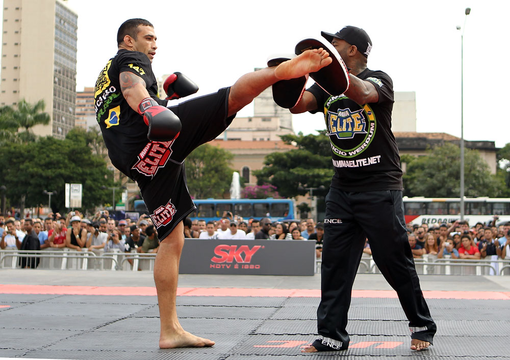 BELO HORIZONTE, BRAZIL - JUNE 20:   Fabricio Werdum works out for the fans and media during the UFC 147 open workouts at Praca da Estacao on June 20, 2012 in Belo Horizonte, Brazil.  (Photo by Josh Hedges/Zuffa LLC/Zuffa LLC via Getty Images)
