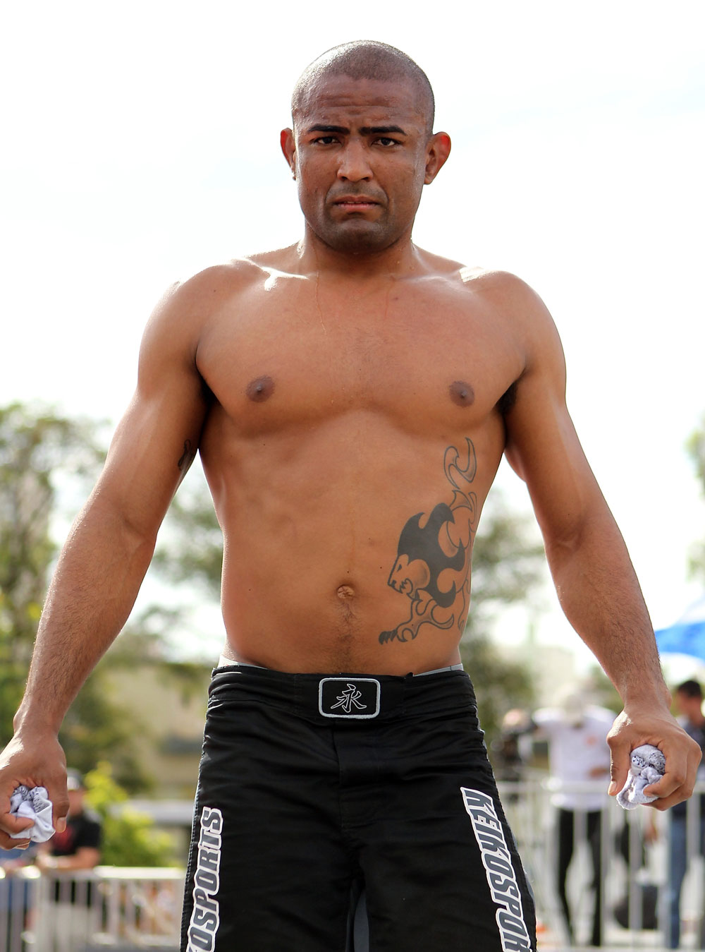 BELO HORIZONTE, BRAZIL - JUNE 20:   Sergio Moraes works out for the fans and media during the UFC 147 open workouts at Praca da Estacao on June 20, 2012 in Belo Horizonte, Brazil.  (Photo by Josh Hedges/Zuffa LLC/Zuffa LLC via Getty Images)