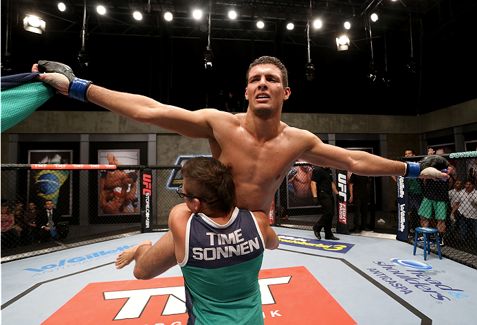 2014-02-17-TUF-BR3-EPISODE-12-SELECTS-TUFBR3_semi3_LZP71717.JPG