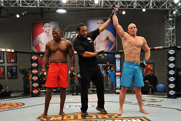 LAS VEGAS, NV - OCTOBER 29: (R-L) Team Penn fighter Daniel Spohn celebrates after defeating Team Edgar fighter Todd Monaghan in their preliminary fight during filming of season nineteen of The Ultimate Fighter on October 29, 2013 in Las Vegas, Nevada. (Photo by Jeff Bottari/Zuffa LLC/Zuffa LLC via Getty Images) *** Local Caption ***Daniel Spohn; Todd Monaghan