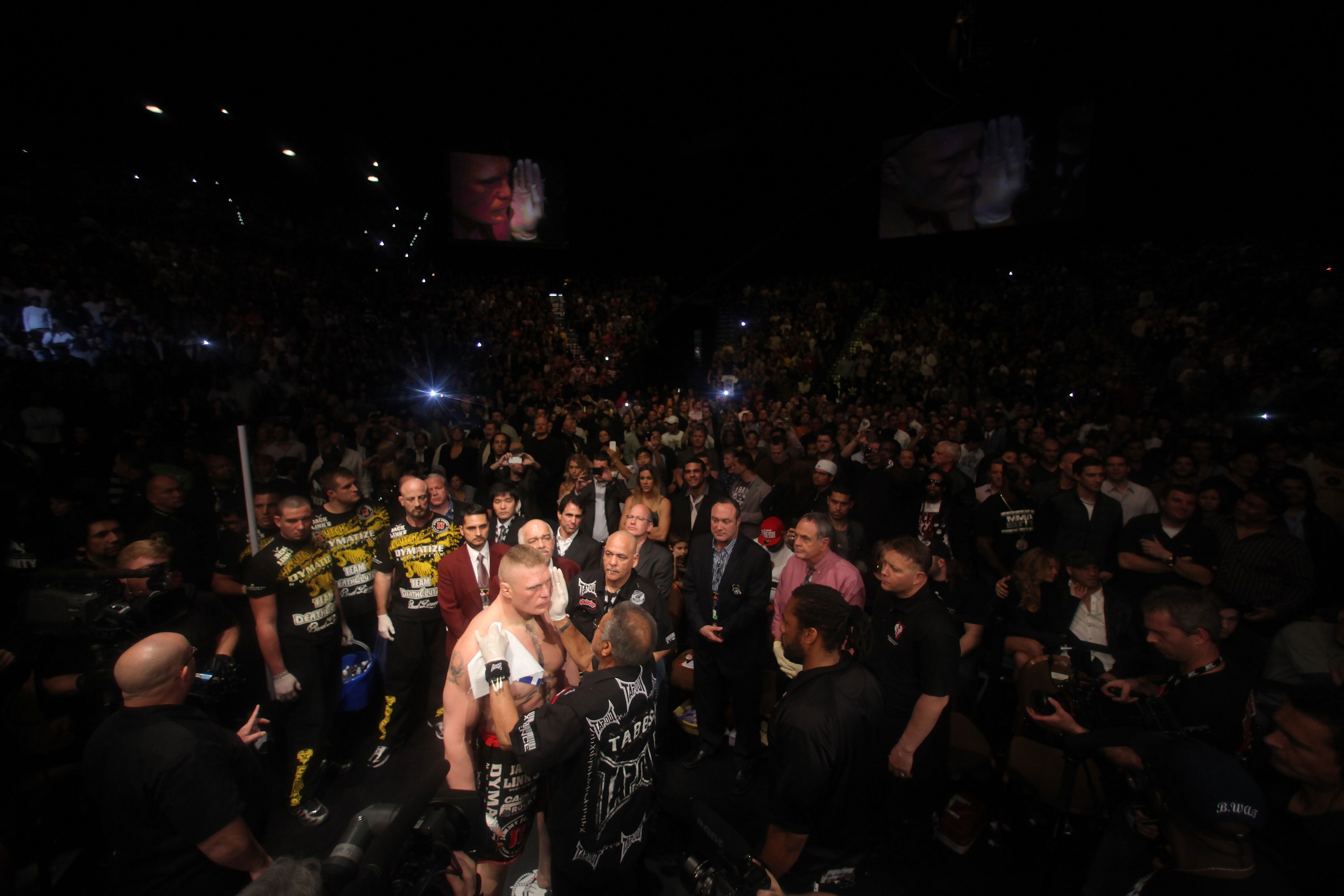 LAS VEGAS, NV - DECEMBER 30: Brock Lesnar is prepared by cutmen for his fight with Alistair Overeem during the UFC 141 event at the MGM Grand Garden Arena on December 30, 2011 in Las Vegas, Nevada. (Photo by Donald Miralle/Zuffa LLC/Zuffa LLC via Getty Images) *** Local Caption *** Brock Lesnar